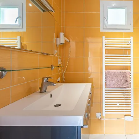 Marennes Appartement *